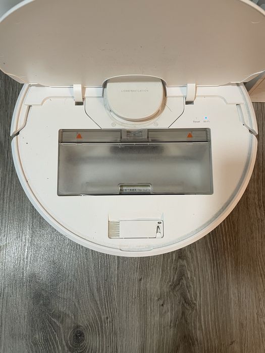 Продам робот-пылесос