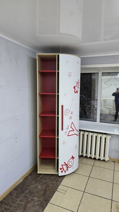 Продам шкаф для детской одежды