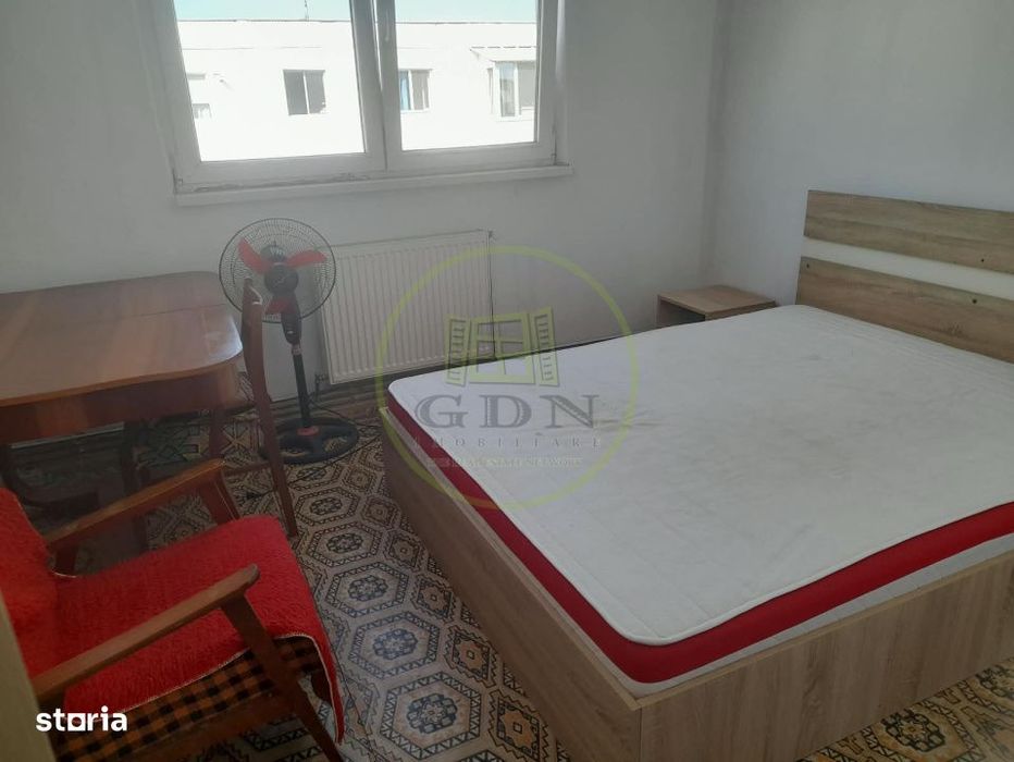 Apartament 3 camere de vanzare   strada  13 decembrie  Fagaras jud. Br