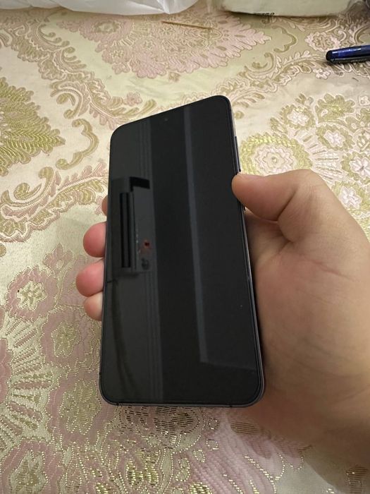 Samsung S24 как новый с 1 год гарантия