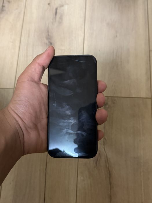 Ipbone 15 256 GB черен