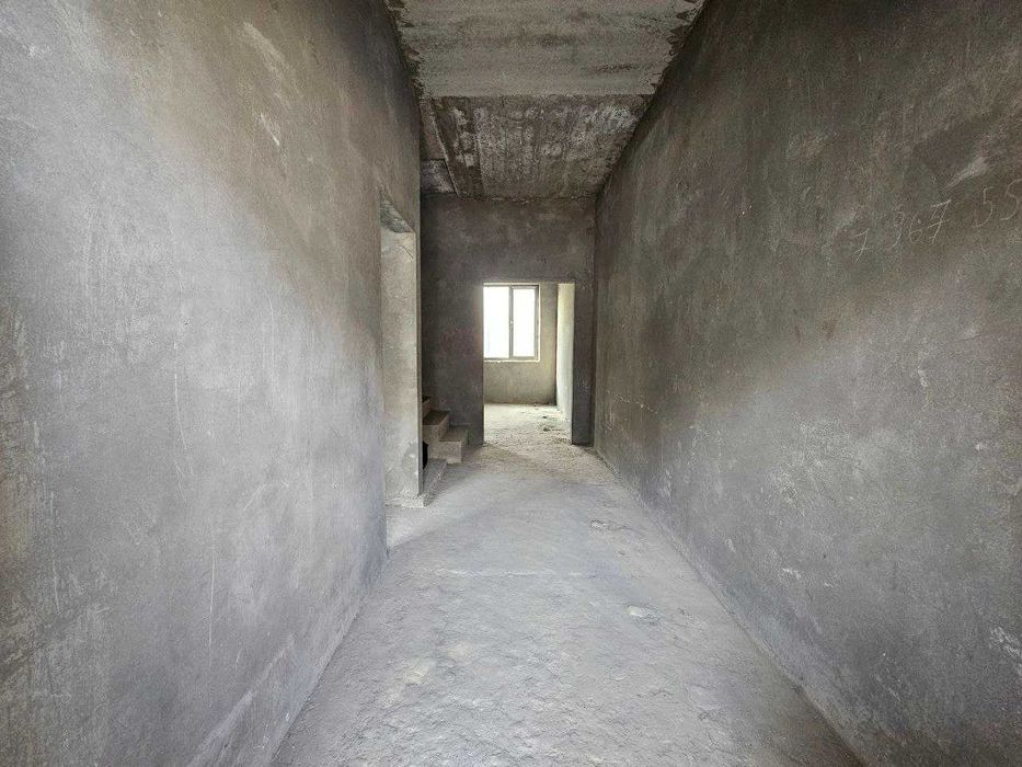 Продам дом, в коттеджном городке в Мирзо-Улуг. р-не, Циалковского