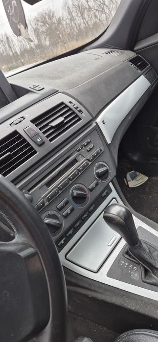 Plansa bord bmw x3 e83