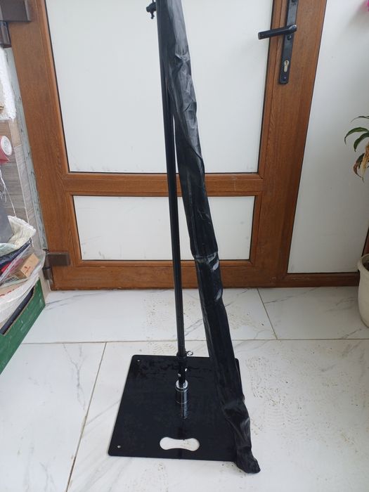 Подова поставка за знаме