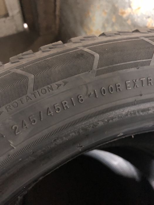 Продам шины комплект 245/45/18