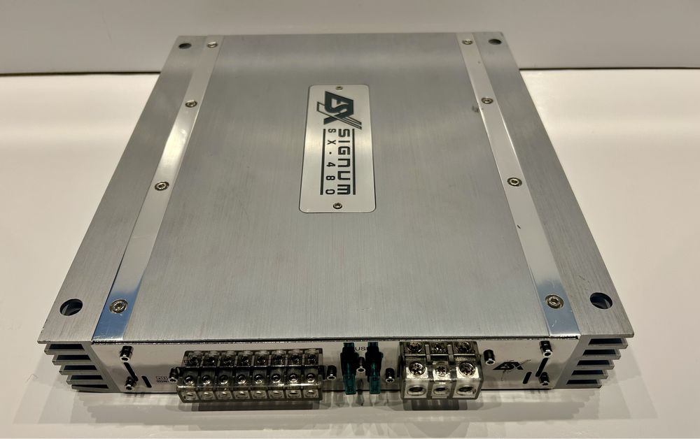 Amplificator statie auto ESX Signum sx-480