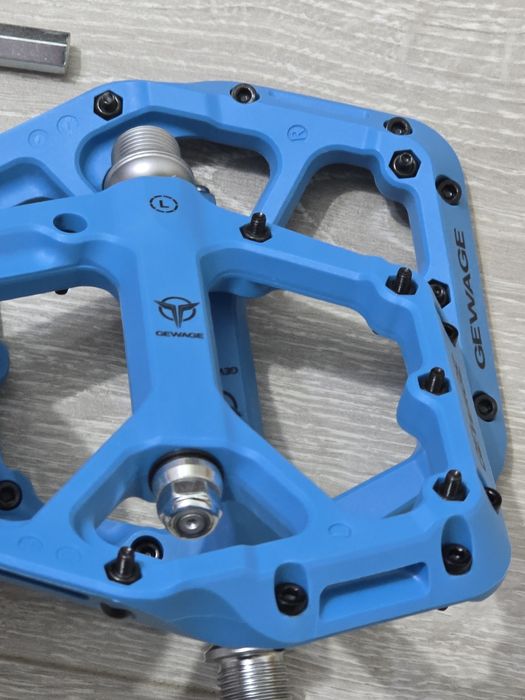 Pedale MTB GEWAGE – Platformă Lată, Antiderapante, Nylon, Albastre