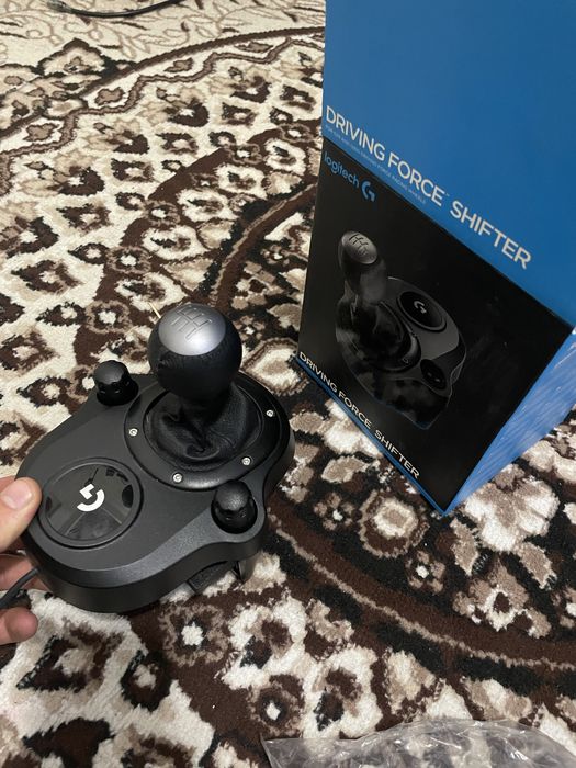 Logitech g29 sotiladi holati yaxshi