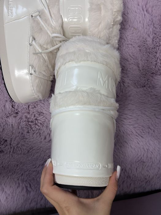 Moon boots white