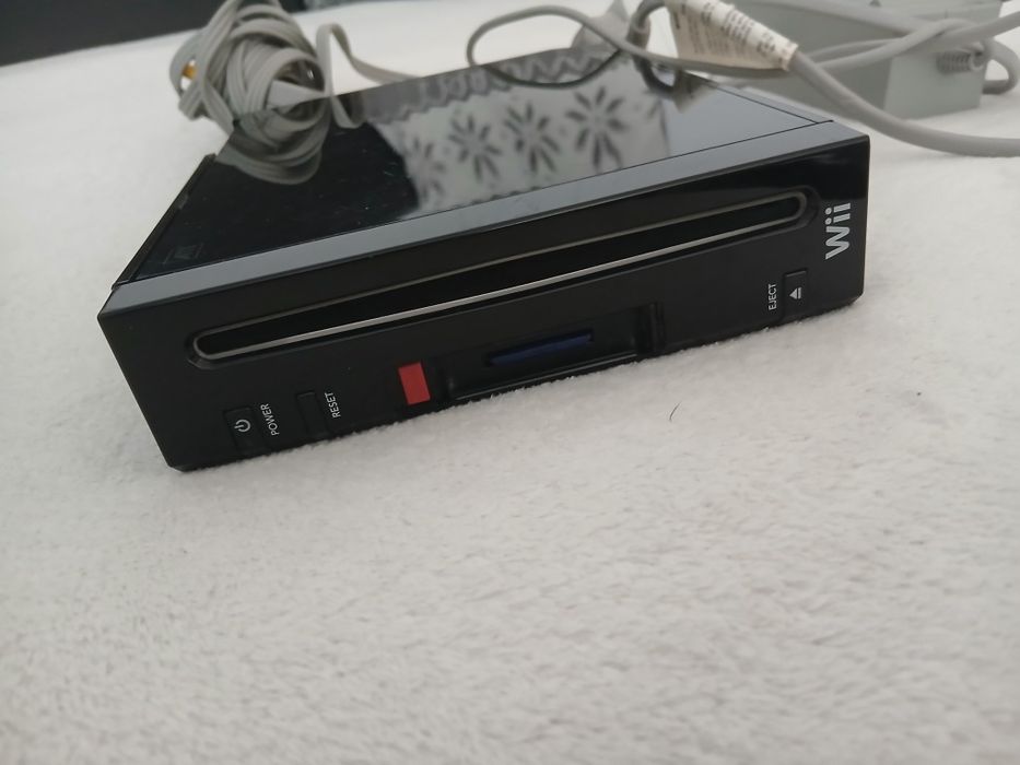 Joc Wii este in stare buna si funcționează