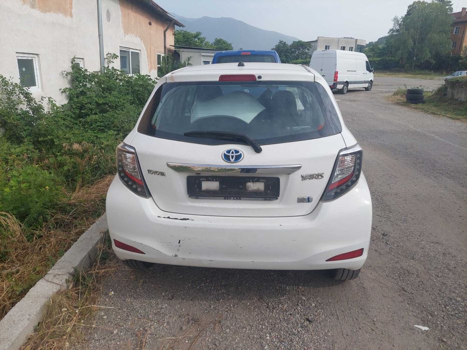 Toyota Yaris 1,5 HYBRID, Тойота Ярис Хибрид на части!
2013г.
