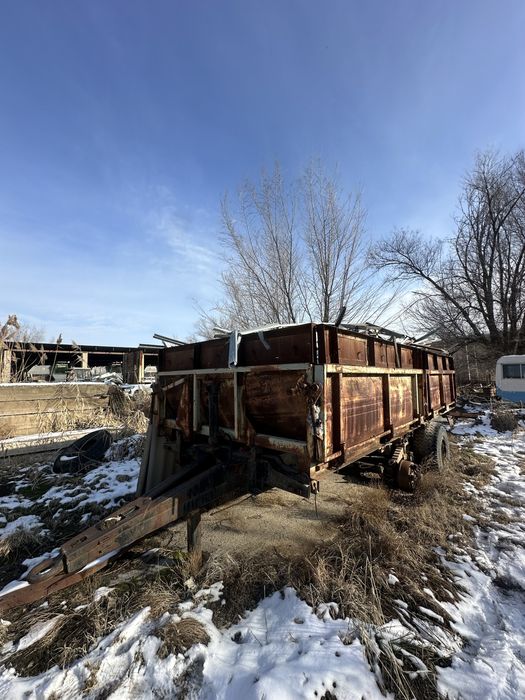 Прицеп на К700 . МТЗ 1221