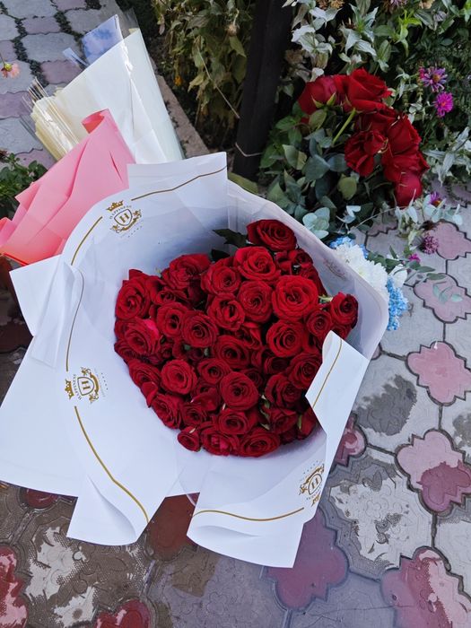 Цветы продам букеты