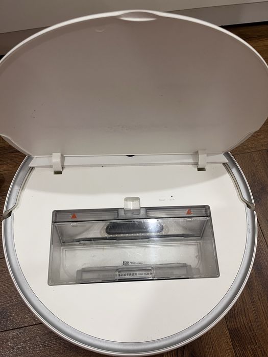 Робот-пылесос Робот пылесос Xiaomi Mi Robot Vacuum-Mop STYTJ01ZHM