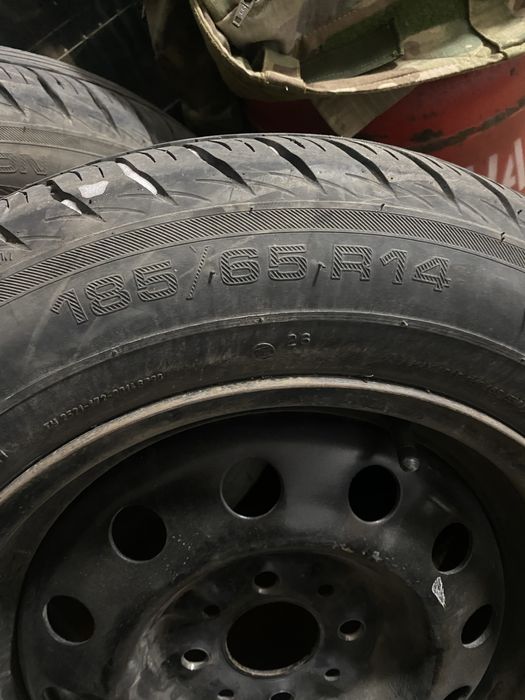 Продам шины с дискми