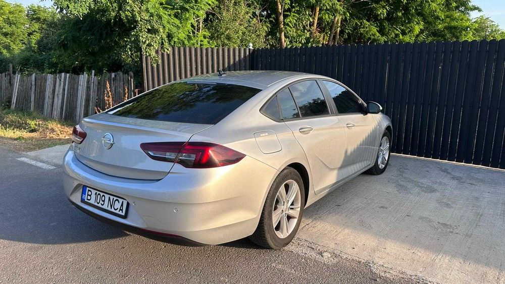 Proprietar – Vând Opel Insignia Grand Sport, an 2019, 86745 Km – 1.5 Benzină 165 CP – Euro 6 – Stare Excelentă