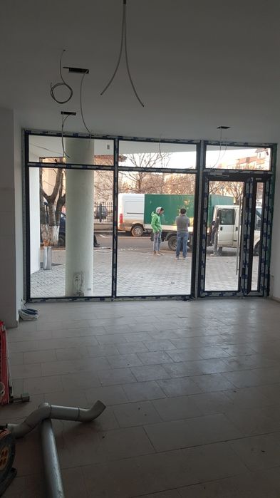 Spatiu comercial de închiriat ultracentral