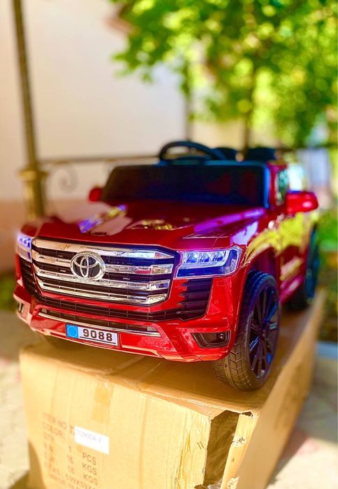 Toyota детская машина, электромобиль, болалар машинаси арзон нарҳда
