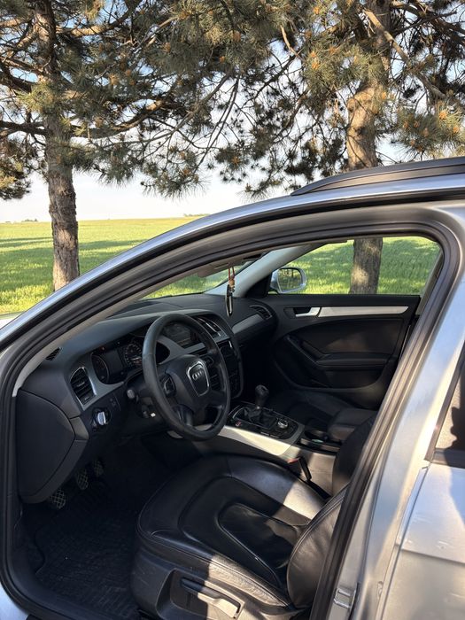 AUDI A4 0 — imagine 2