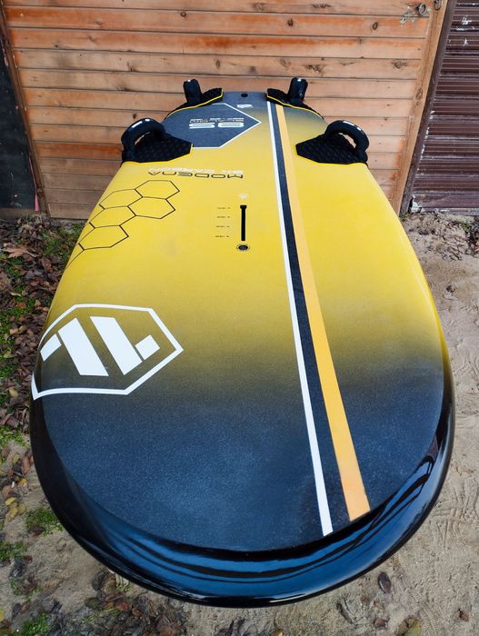 Топ слалом материал за уиндсърф