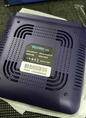 Смарт ТВ бокс H96 Max V12, Android 12, 4+32 GB, медиен плейър