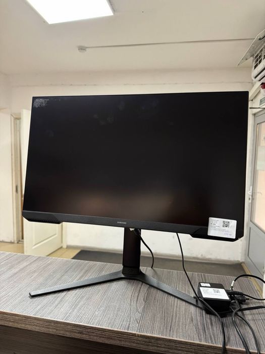 Монитор samsung 180 гц