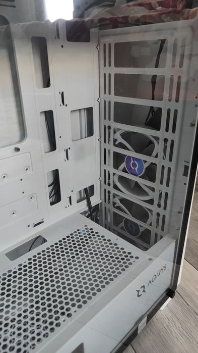 Carcasa Pc Atx Aqiris Canoptus White