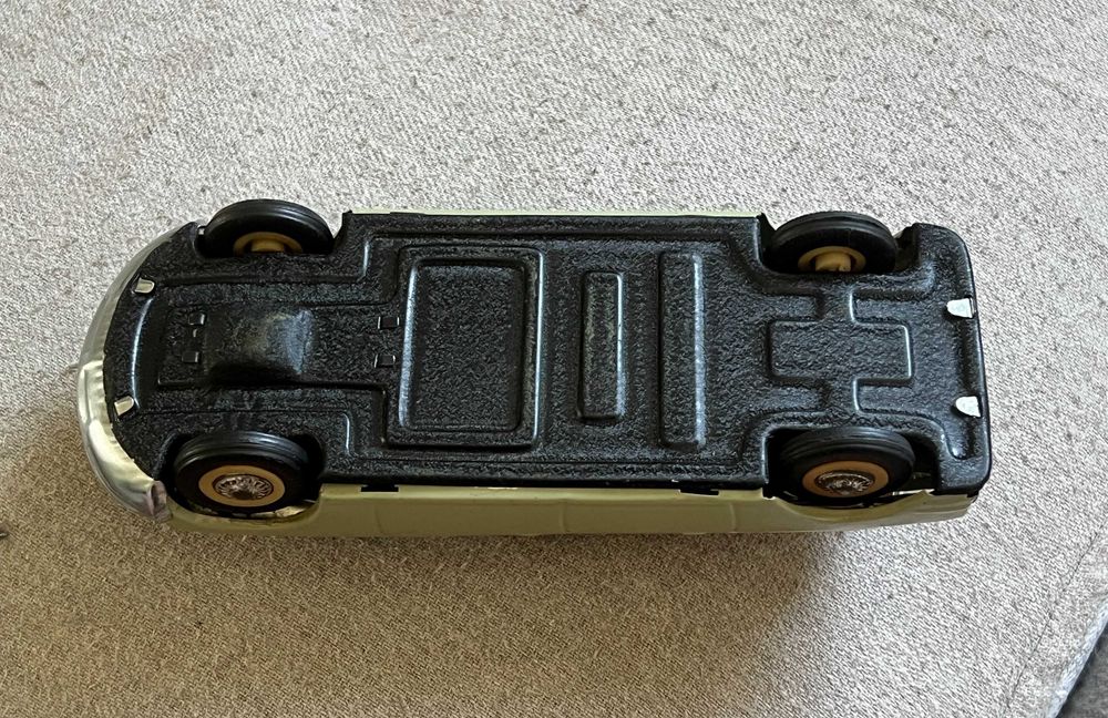 Masinuta de colectie din tabla MF-720 cu frictiune Citroen DS China