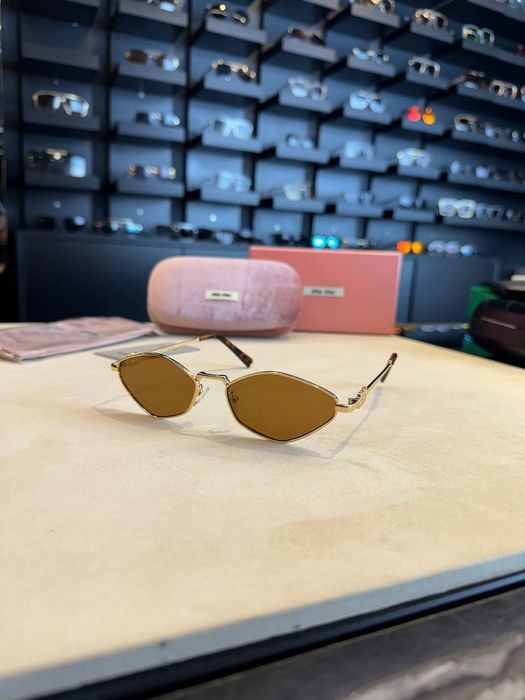 Дамски слънчеви очила различни модели