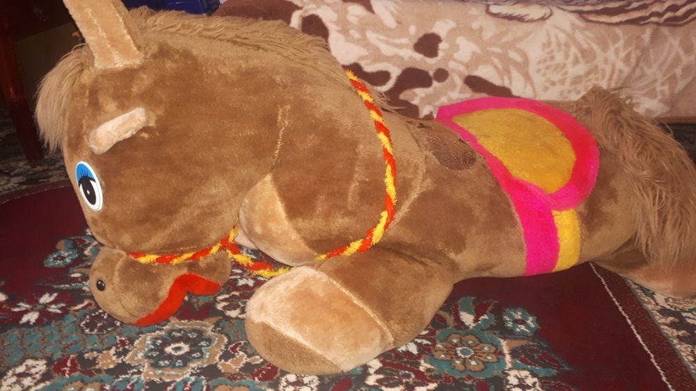 Мягкая игрушка лошадь