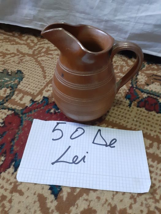 Vînd de colecție