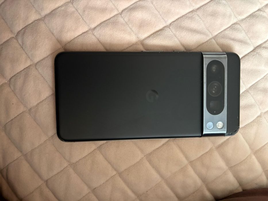 Google pixel 8 pro