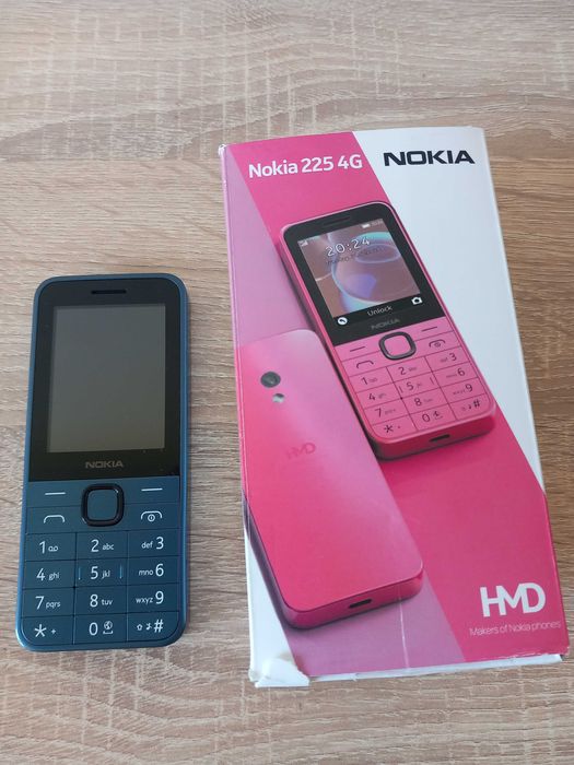 Нов телефон Nokia 225