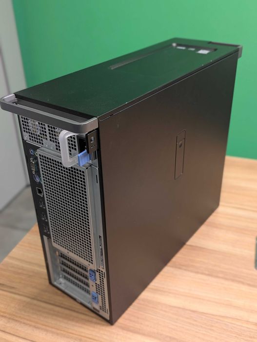 Работна станция Dell Precision 5820