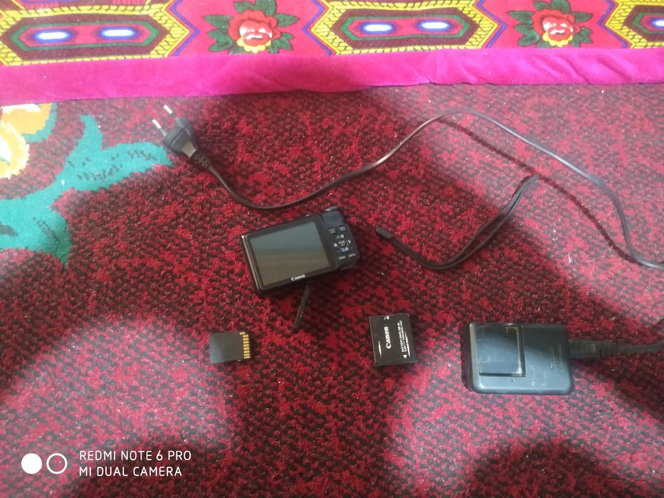 1oy kafolati bor,tuzatib beramiz sovgʻaga batareyasini ham beramiz