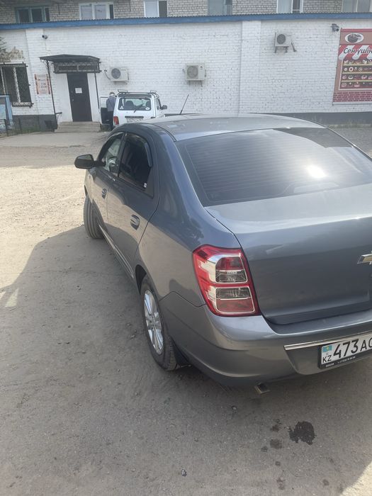 Продам шевролет кобальт