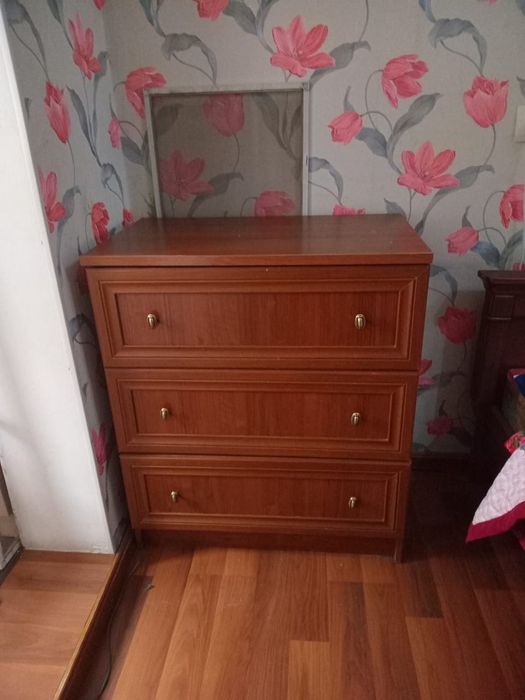 Спальная мебель.