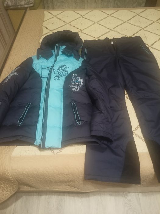 Продам Лыжный костюм