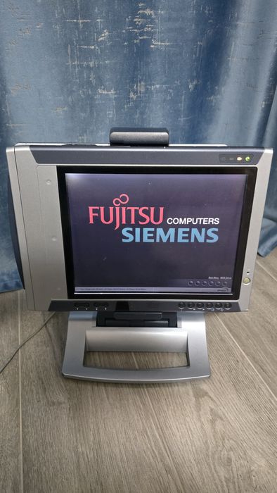 Tableta Fujitsu Siemens Stylistic st4121w de colectie retro