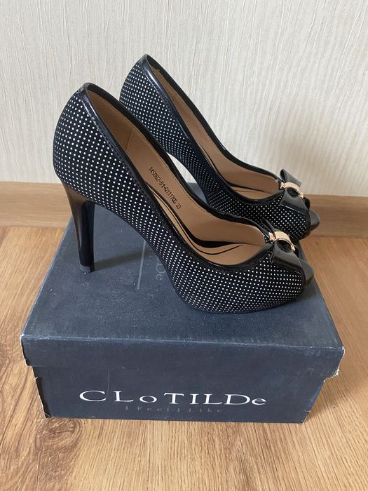 Обувь женская фирма Clotilde