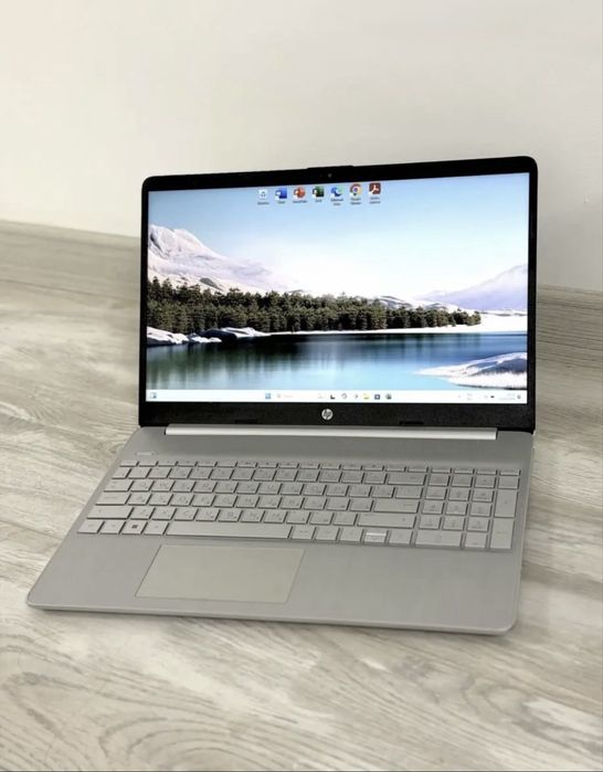 Продам ноутбук hp 2025 года в новом состоянии