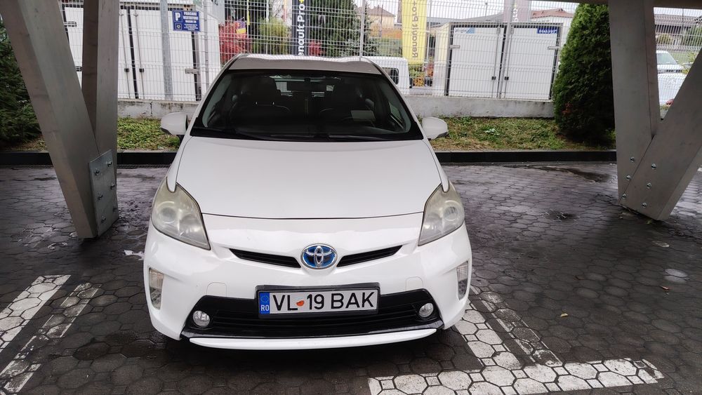 Toyota Prius 3 2012  face lift