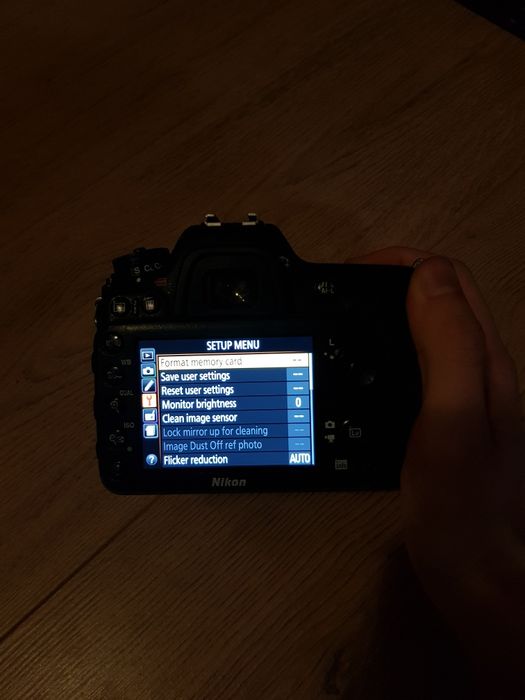 Camera DSLR Nikon D7100 + Accesori