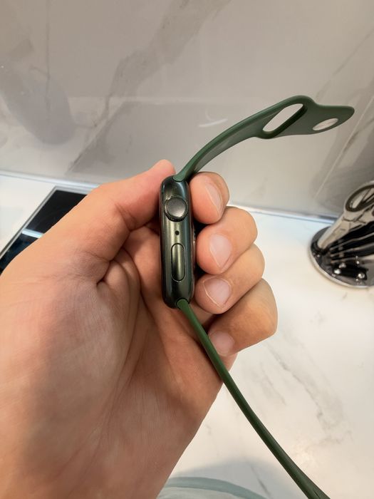 Apple Watch 7 сатамын