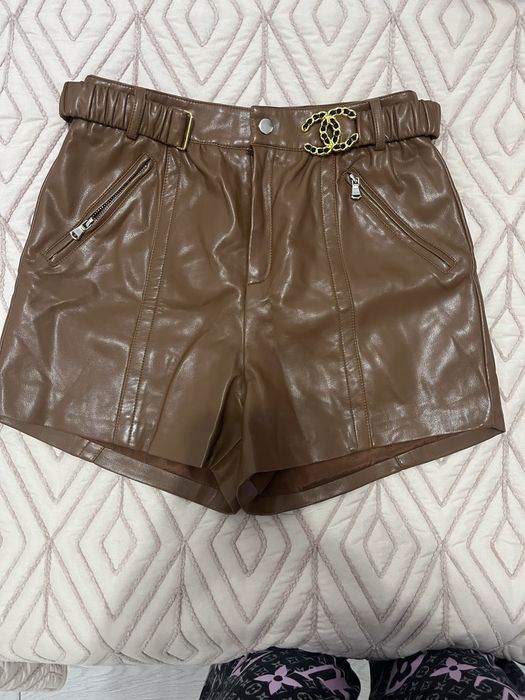 Кожанные мини шорты