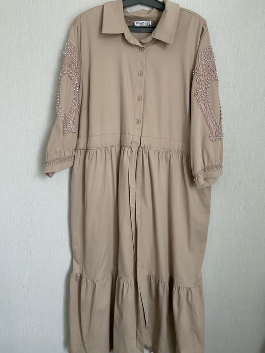 Продам женские платья