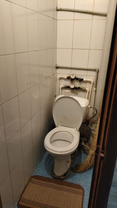 Сдам  2 ком. Квартиру 80 плюс ком.