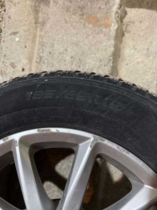 Jante aliaj 15 inch Seat ibiza. 1700 ron