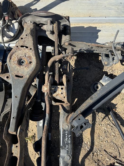 Заден мост за vw tiguan 4x4