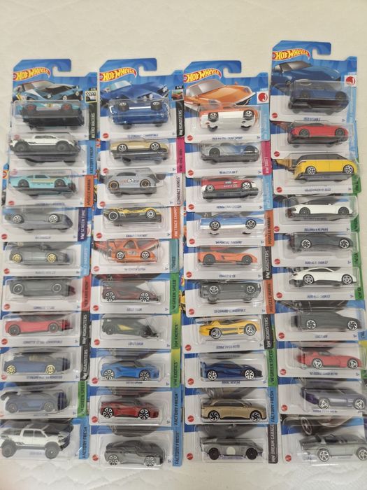 HotWheels diverse